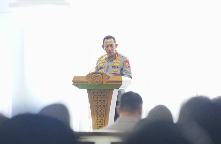 Kapolri Tekankan Profesionalisme dalam Pelayanan Publik