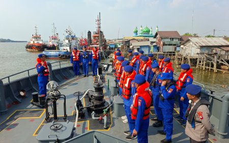 Polri Perkuat Operasi SAR KM Virgo Transport 8, Tiga Kapal Polisi Diberangkatkan